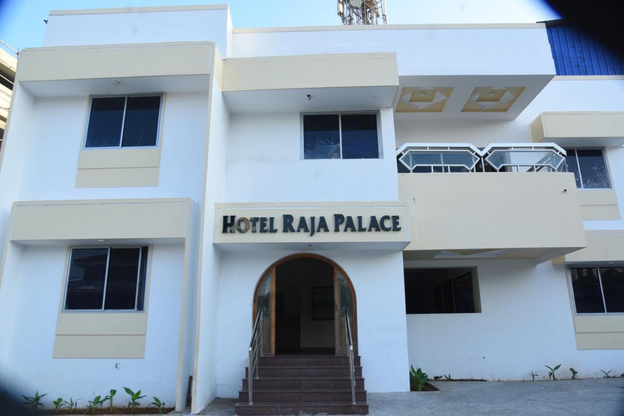 קניאקומרי Hotel Raja Palace מראה חיצוני תמונה